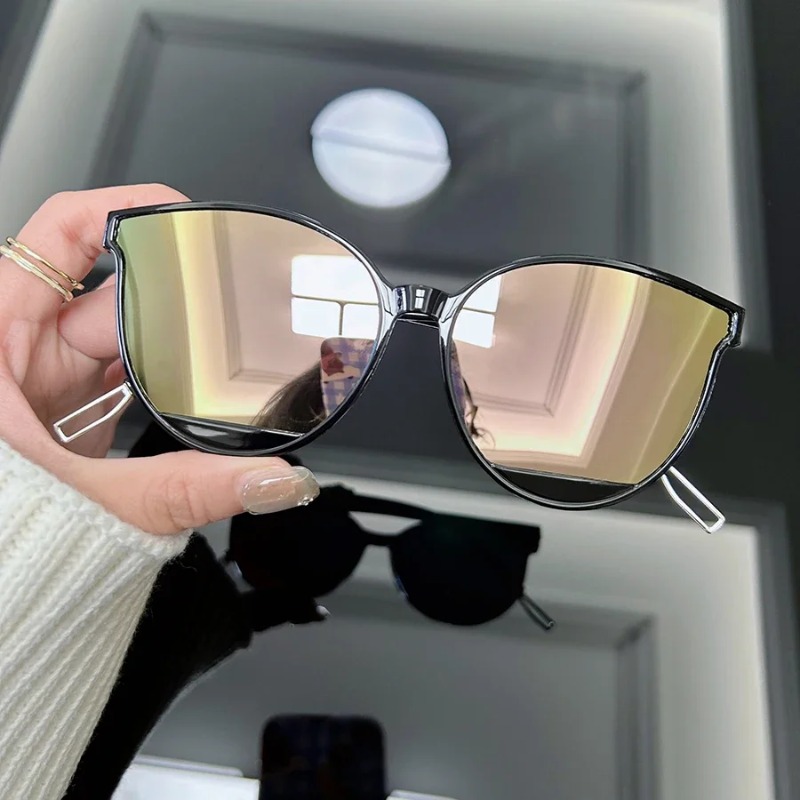 Occhiali da Sole Vintage Cat E - Sunglasses Cat Eye recensione e prezzo