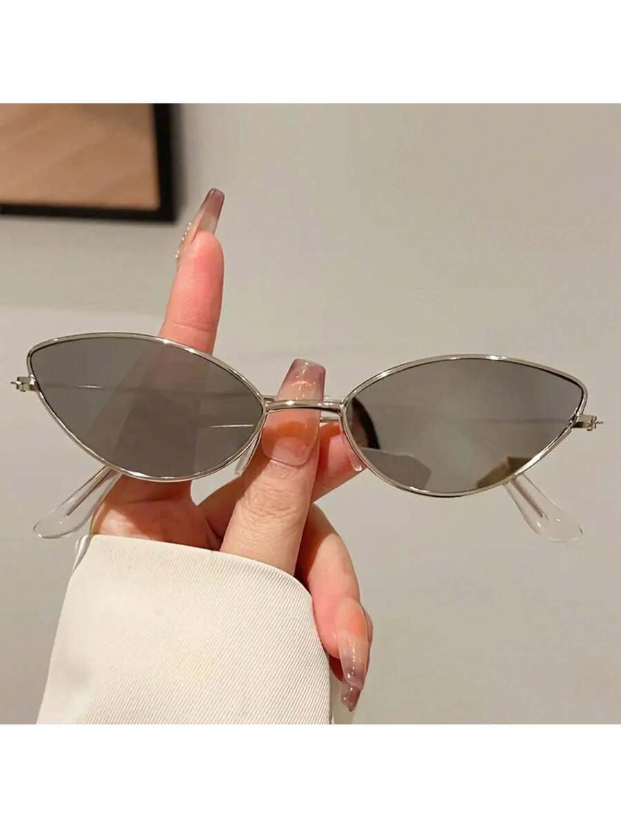 1 Paio di Occhiali da Donna Mo - Sunglasses Cat Eye recensione e prezzo